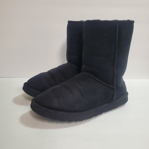 UGG Australia Classic Short Boots sz 9 Black